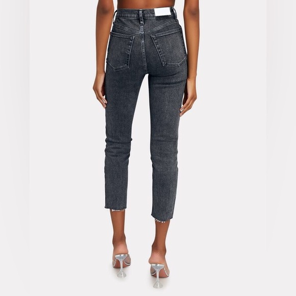 RE/DONE 90s High-Rise Button Fly Ankle Crop Comfort Jeans in Lived in Black - Picture 3 of 15